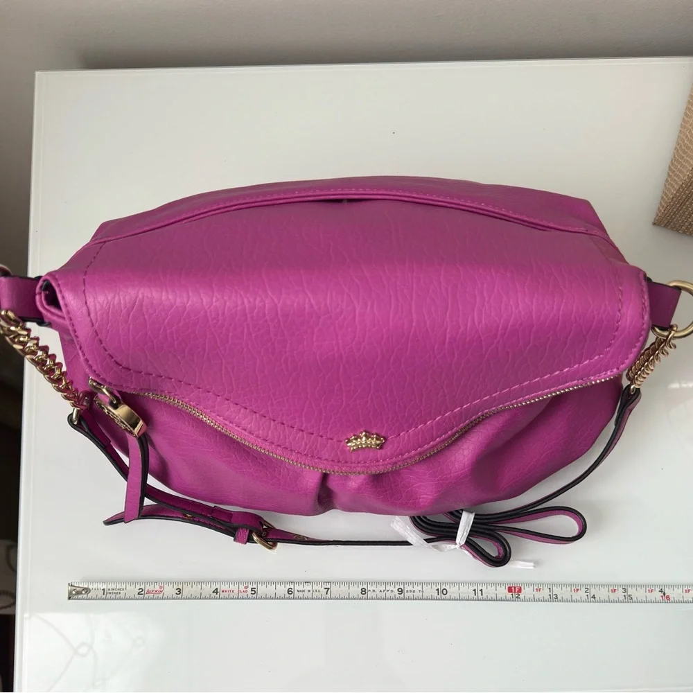 Juicy Couture Greta Flap Crossbody Bag Fuchsia Pink Gold Chain Y2K Hobo Purse